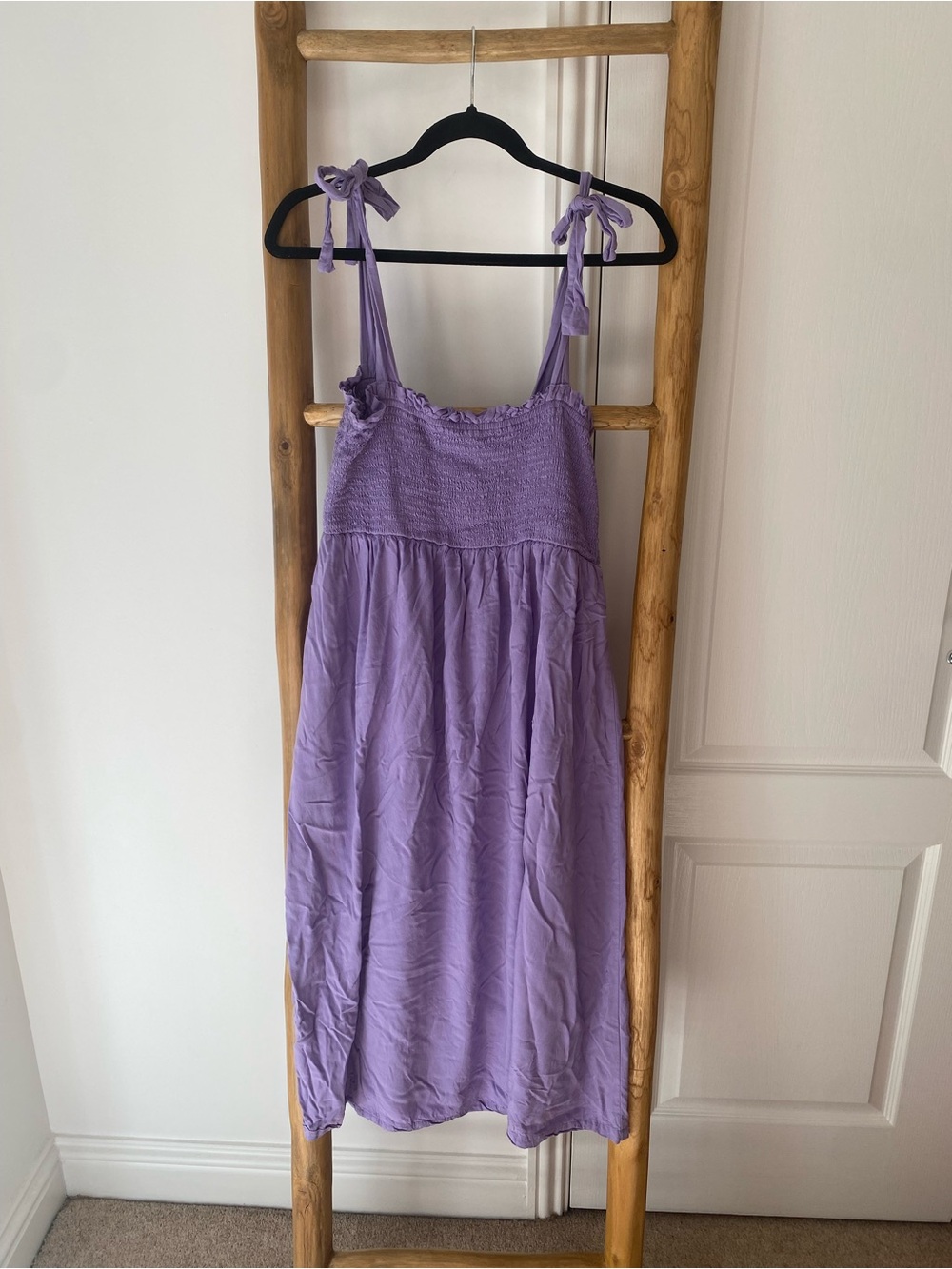 Destination Maternity Smocked Lavender Purple Midi Dress Sz Medium Summer